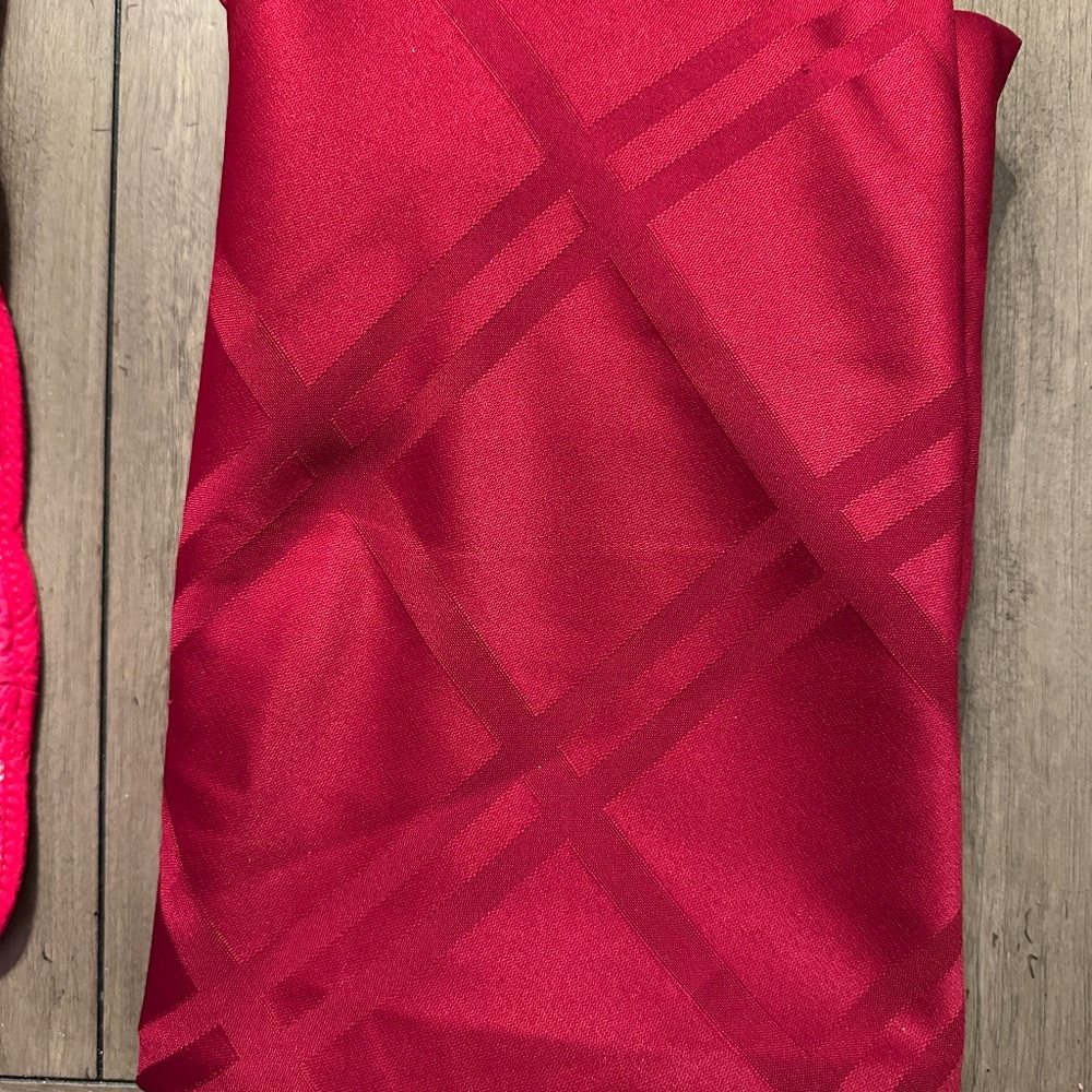 Large Round Red Table Cloth